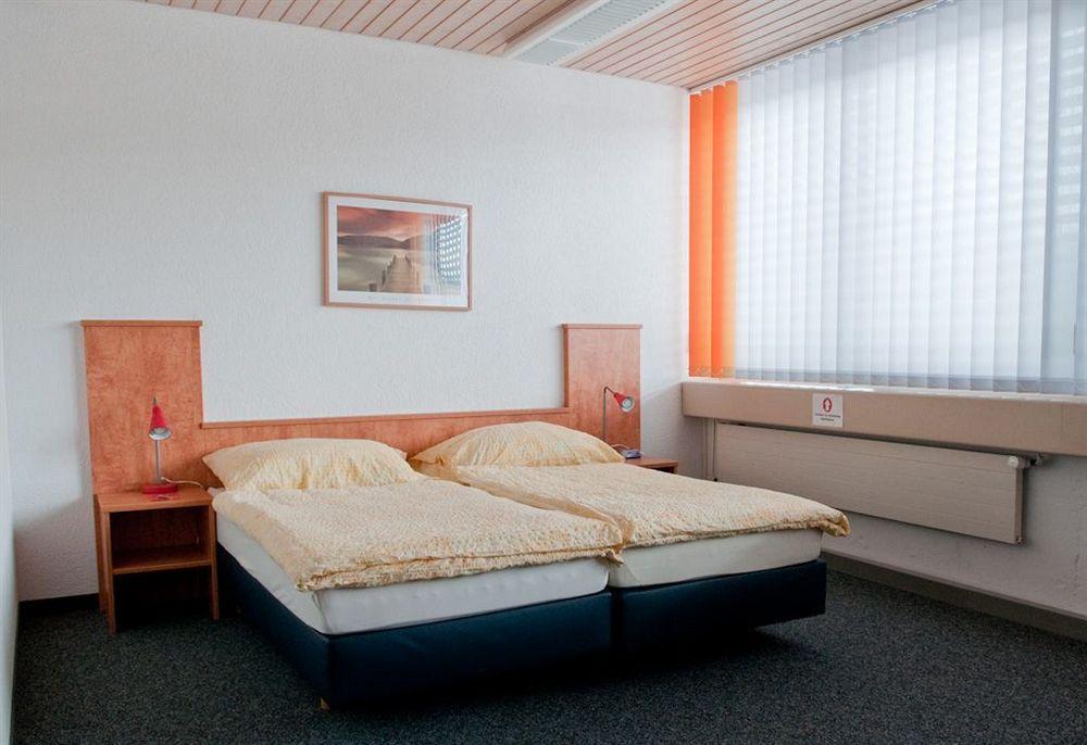 Budget Motel Dällikon Buitenkant foto